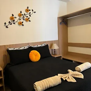 jfm-guest-house.camposdojordaohotels.net/